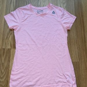Pink workout tee!